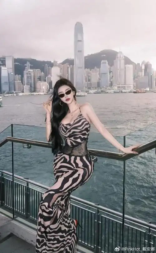 通勤短剭小污女日常合集